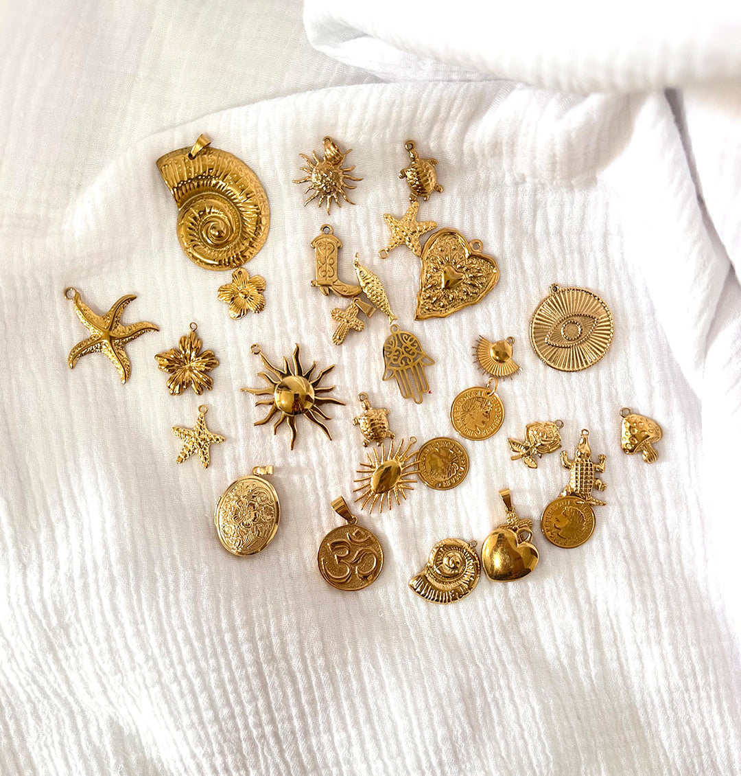 STAINLESS STEEL GOLD PLATED