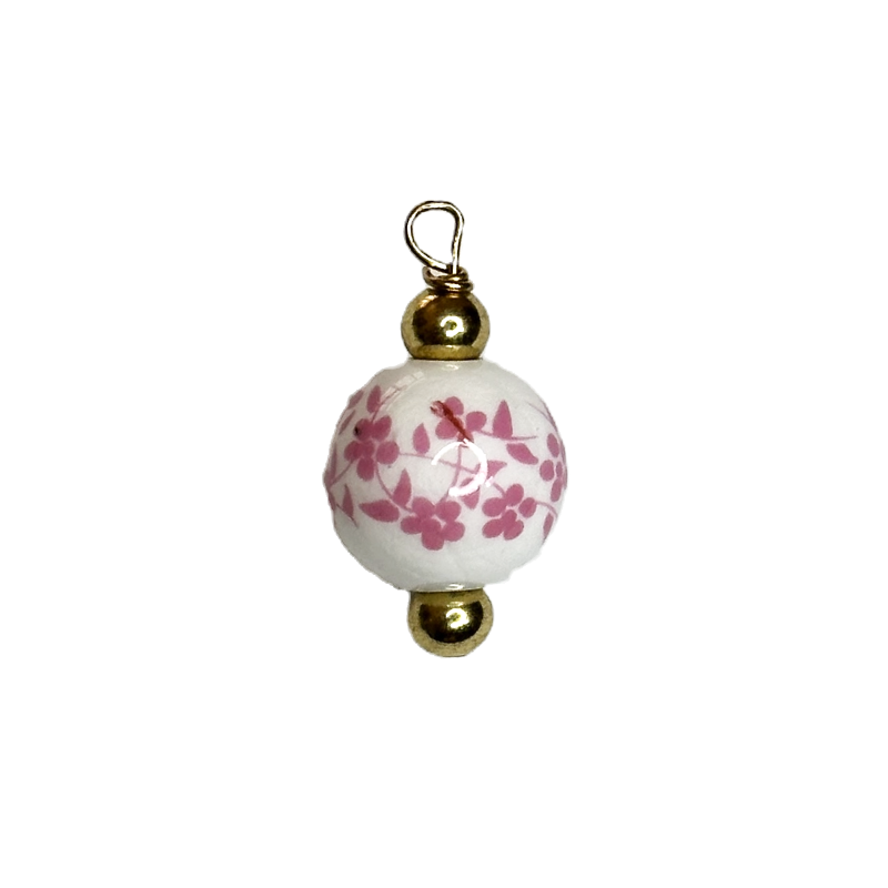 MEDIUM BEADS
