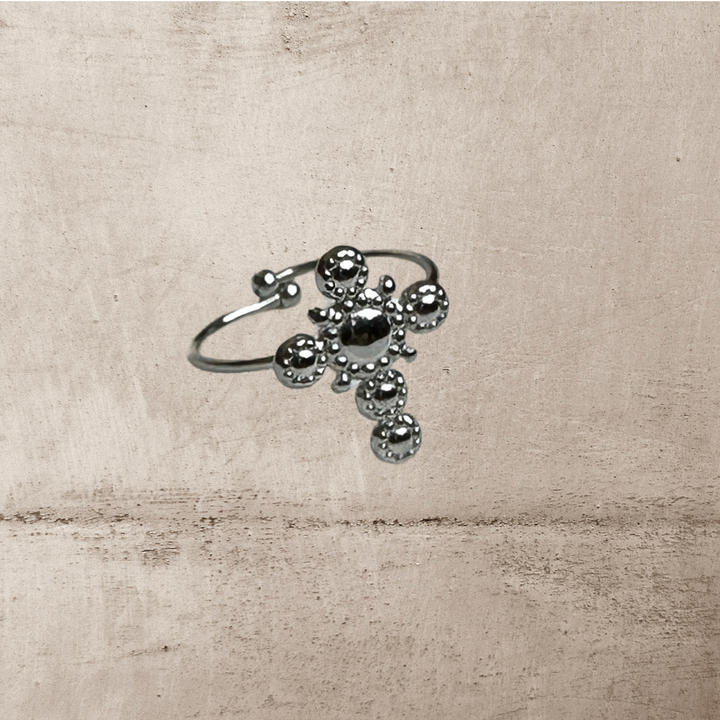 EVANGELINE RING – GOLDEN CROSS DESIGN