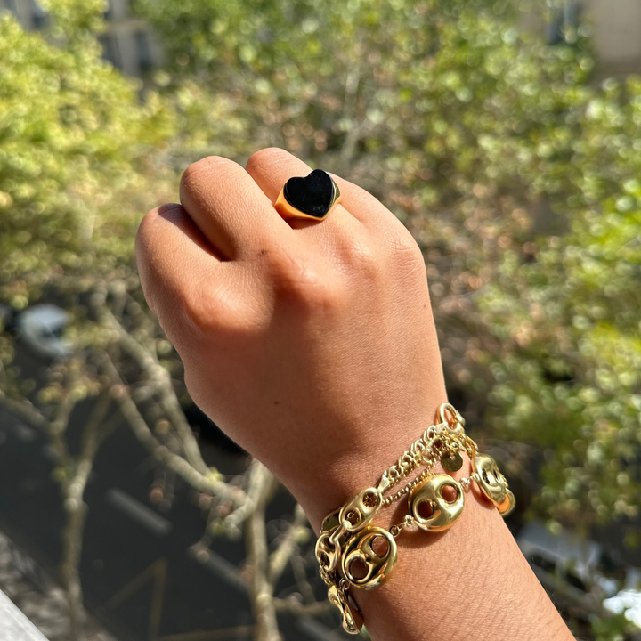 LOVELY HEART GOLDEN RING -(BLACK,RED,PEARL WHITE)