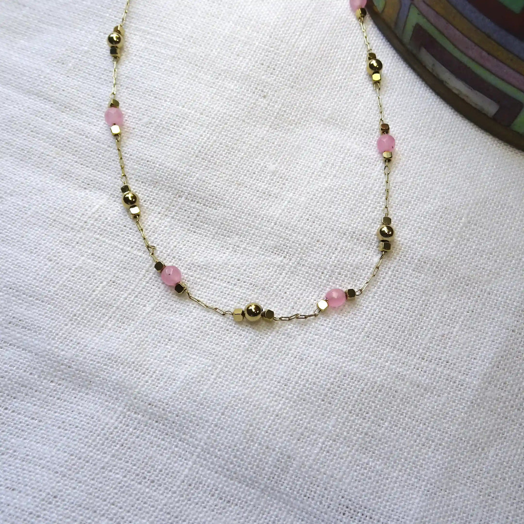 CLÉA ROSE QUARTZ NECKLACE – GOLD PLATED WITH SEMI-PRECIOUS STONES