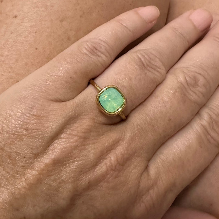 JOLIE CRYSTAL AJUSTABLE RING