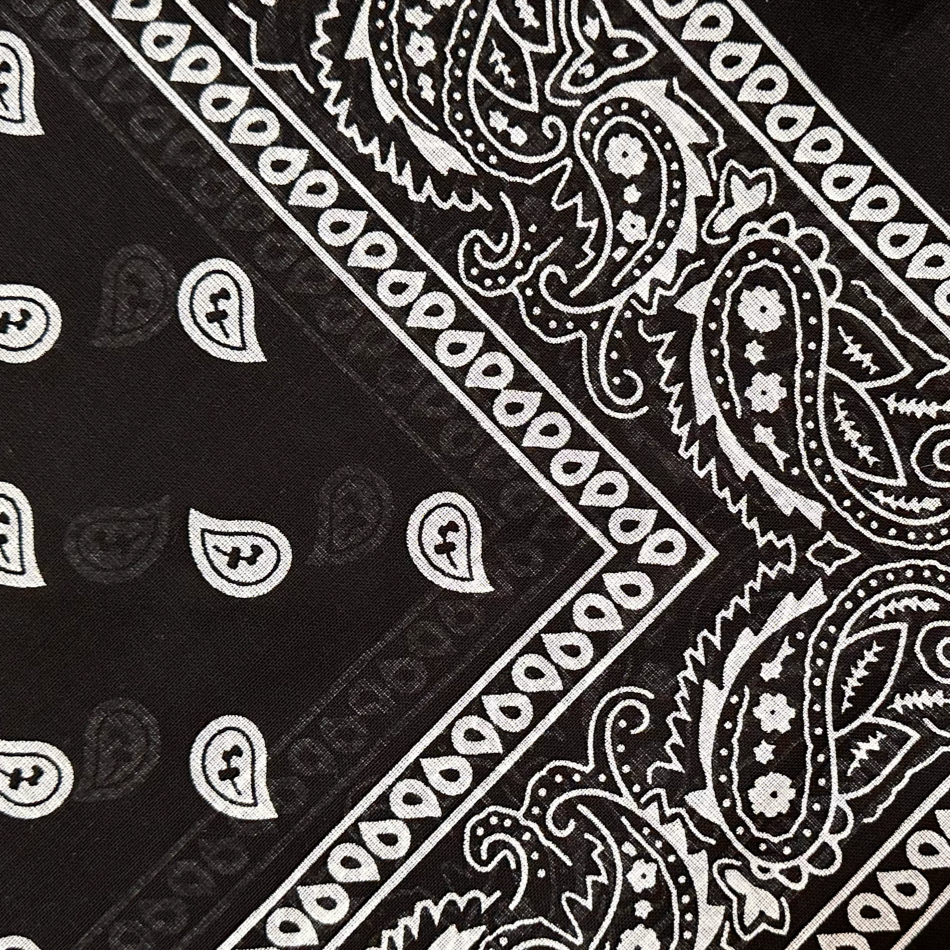 Charm Bandana Dubai | Personalized Neckerchief with Charms