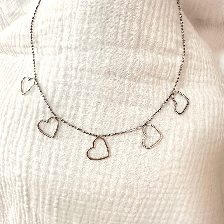 FIVE HEARTS NECKLACE