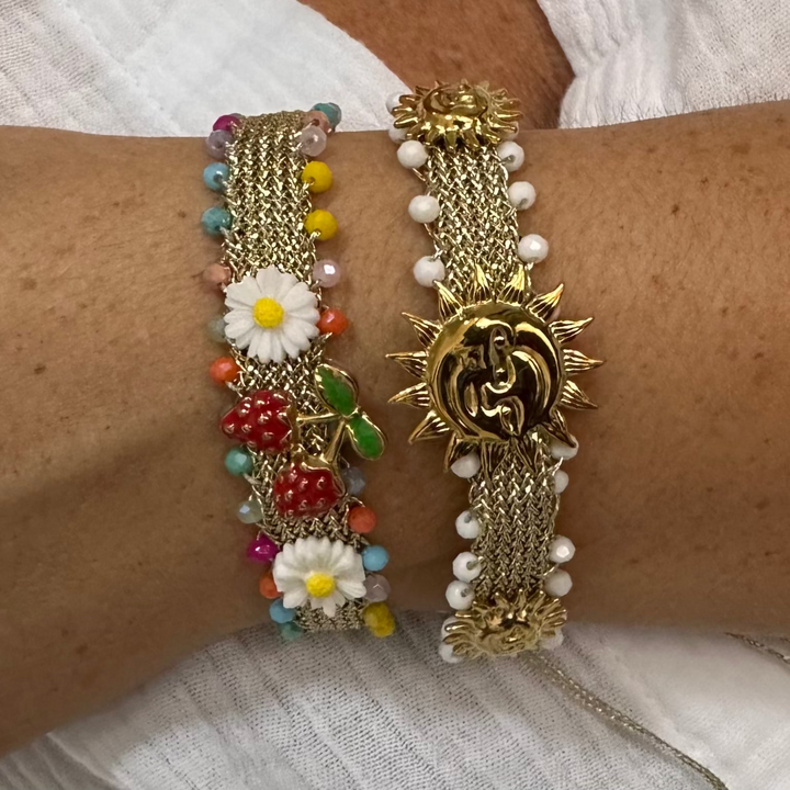 SUN & MOON GOLDEN ADJUSTABLE  BRACELET - GOLD CHARMS WITH WHITE BEADS