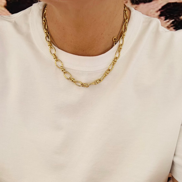 INDILLA GOLDEN NECKLACE
