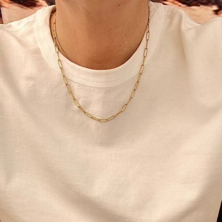 JEANNETTE GOLDEN NECKLACE