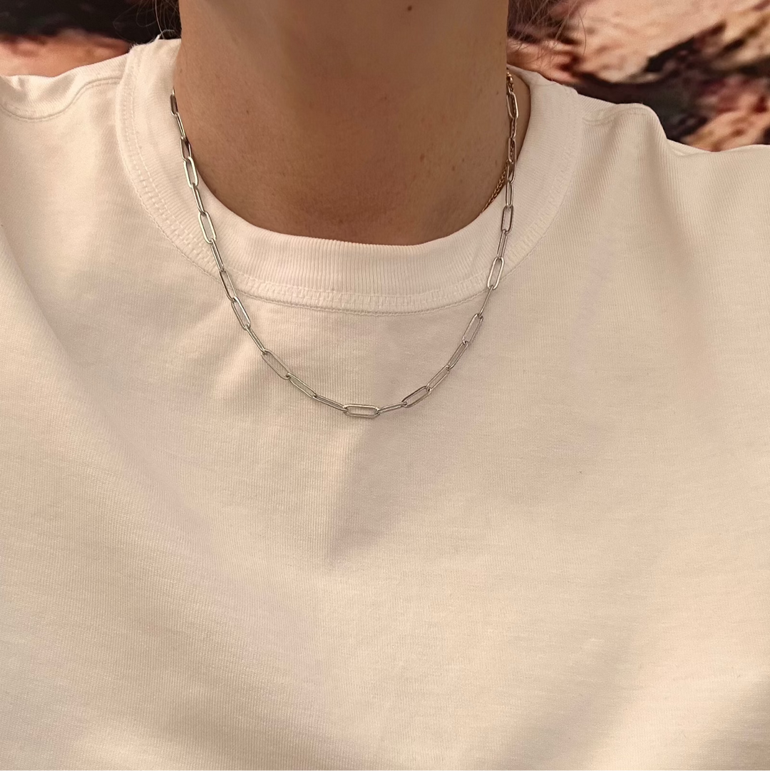 JEANNETTE SILVER NECKLACE