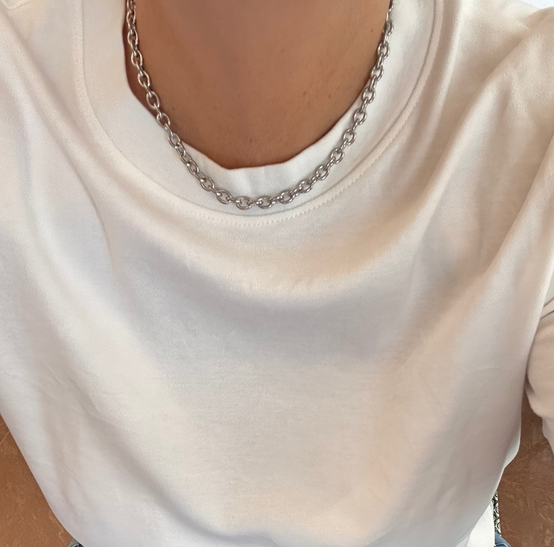 KAOLA SILVER NECKLACE
