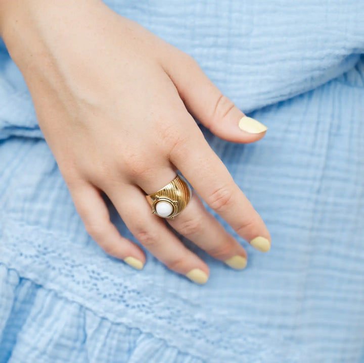 MADAME PALATINE RING