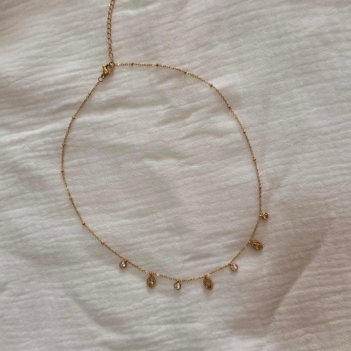 NINETTE VINTAGE CRYSTAL CHARN GOLD NECKLACE