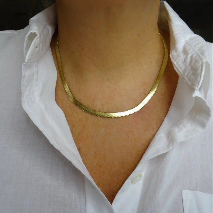NOA NECKLACE
