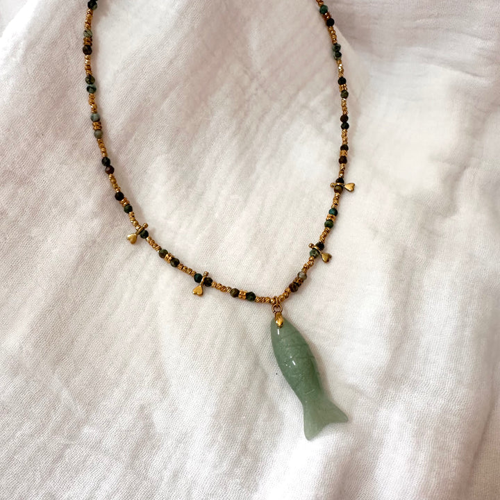 PESCA NATURAL STONE FISH PENDANT GOLD NECKLACE