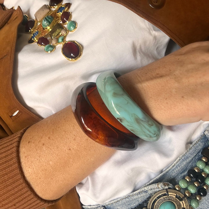 RESIN BANGLE DUO – CHUNKY VINTAGE STYLE BRACELETS -TURQUOISE & AMBER BROWN