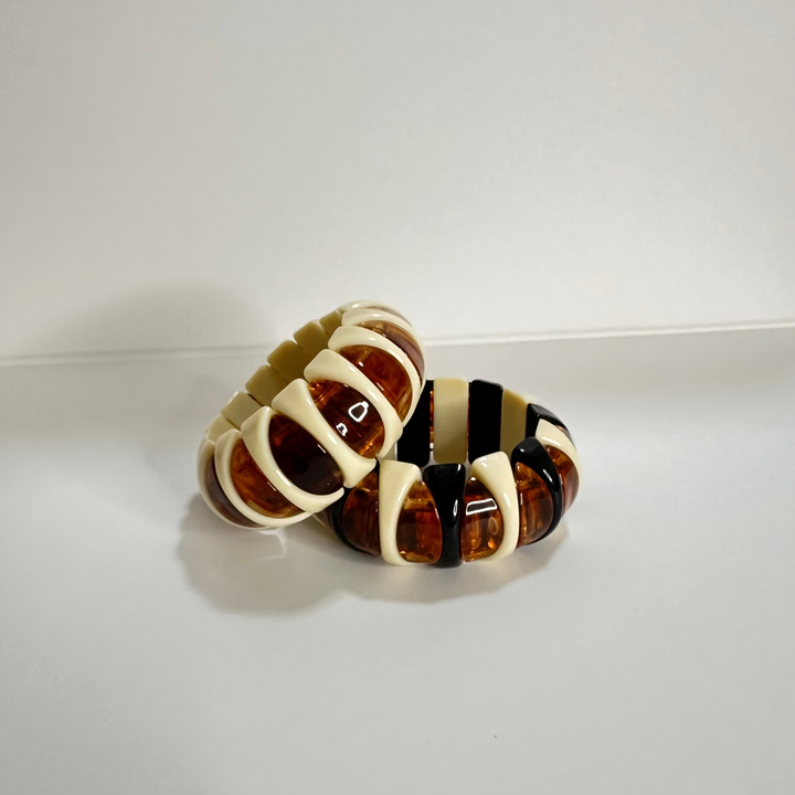 RETRO RESIN BANGLE SET – ELASTIC VINTAGE STYLE BRACELETS-BROWN & CREAM