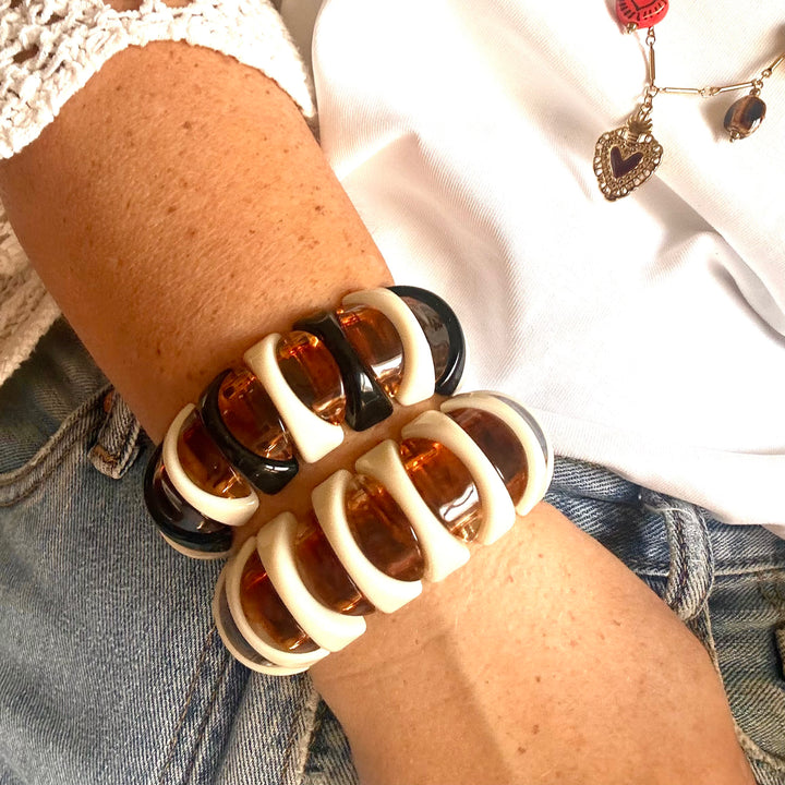 RETRO RESIN BANGLE SET – ELASTIC VINTAGE STYLE BRACELETS-BROWN & CREAM