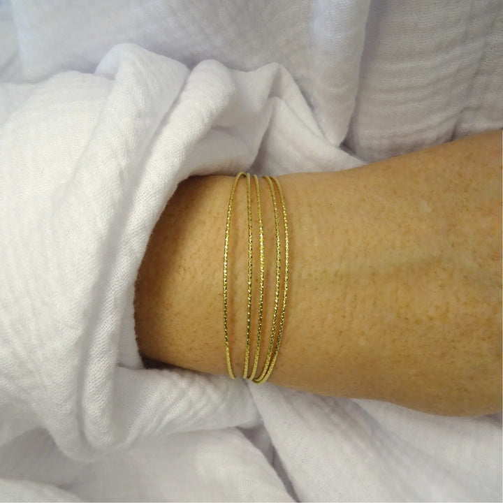 ROUVE BANGLE BRACELET