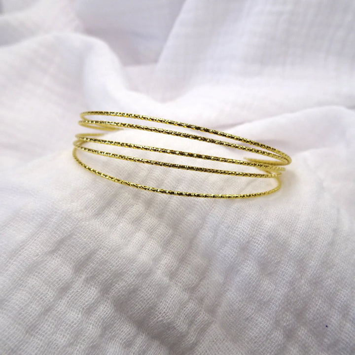 ROUVE BANGLE BRACELET