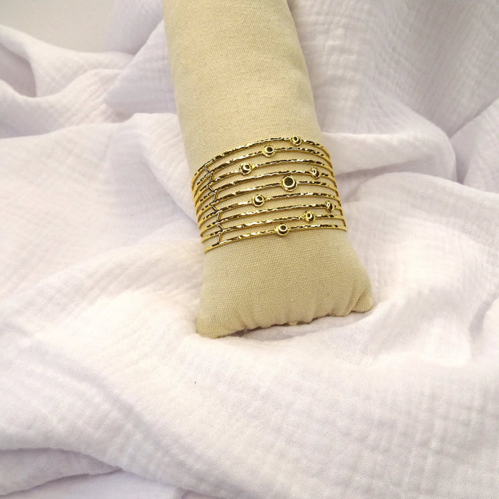 SARA  BANGLE BRACELET