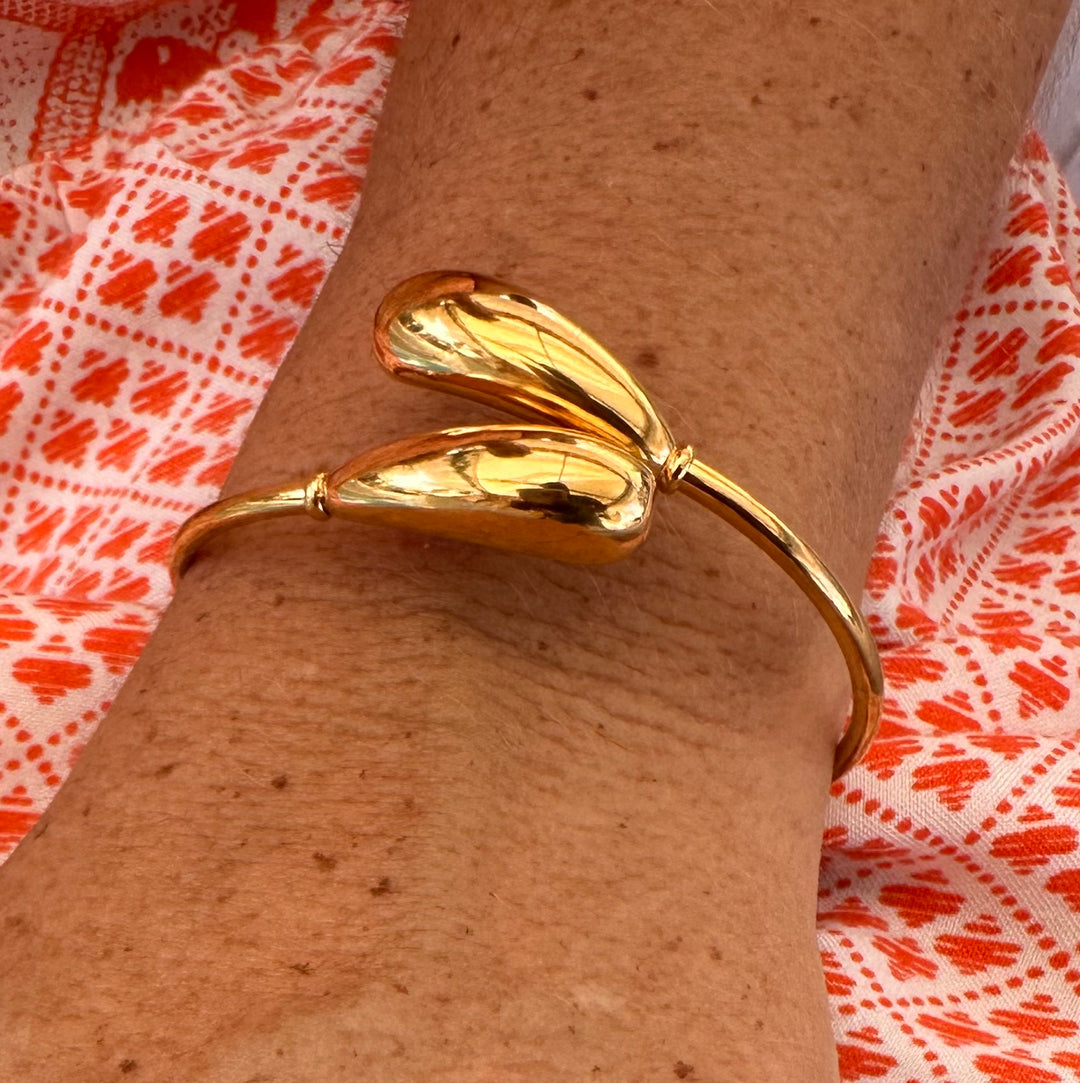 SCARLET BANGLE BRACELET