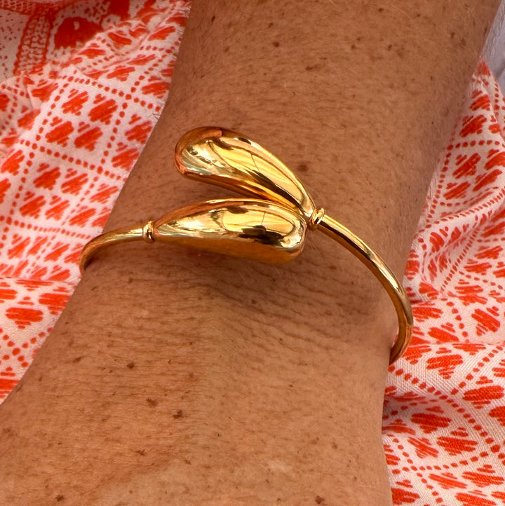 SCARLET BANGLE BRACELET