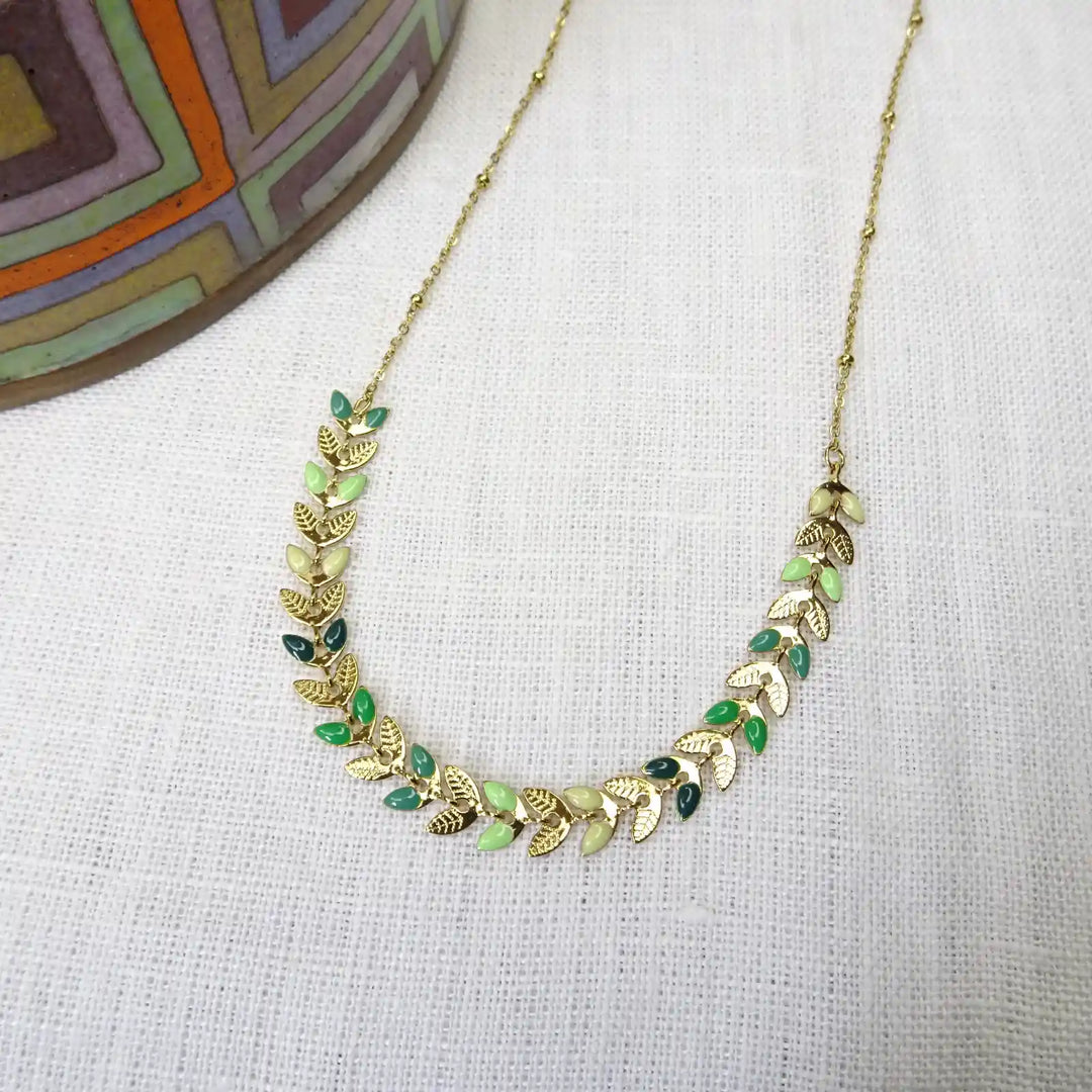 SHAY NECKLACE