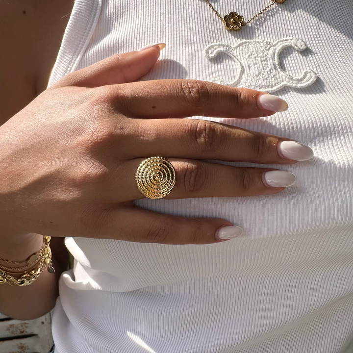 SOLARIA SPIRAL GOLDEN RING