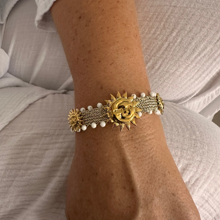 SUN & MOON GOLDEN ADJUSTABLE  BRACELET - GOLD CHARMS WITH WHITE BEADS
