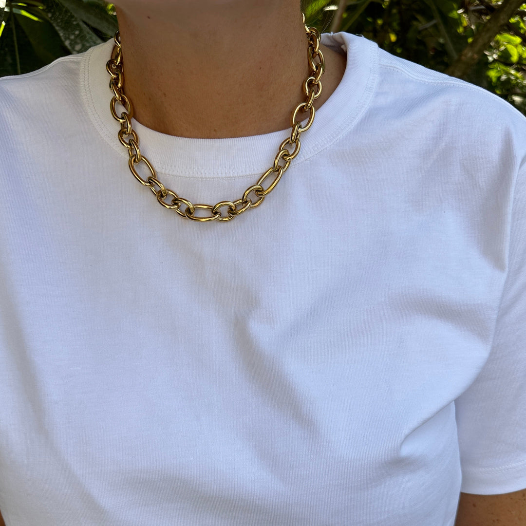 SURIN GOLDEN NECKLACE