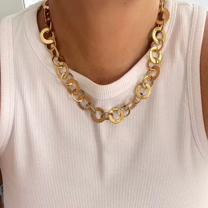TAO GOLDEN NECKLACE