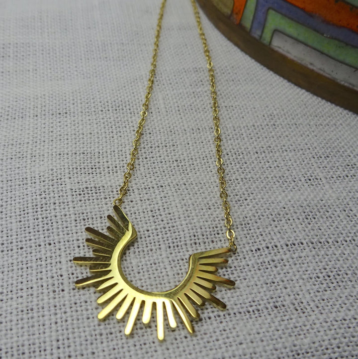 YELENA NECKLACE