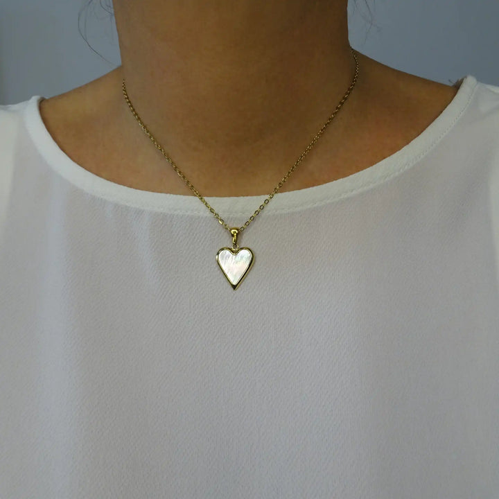 YVY SHELL NECKLACE