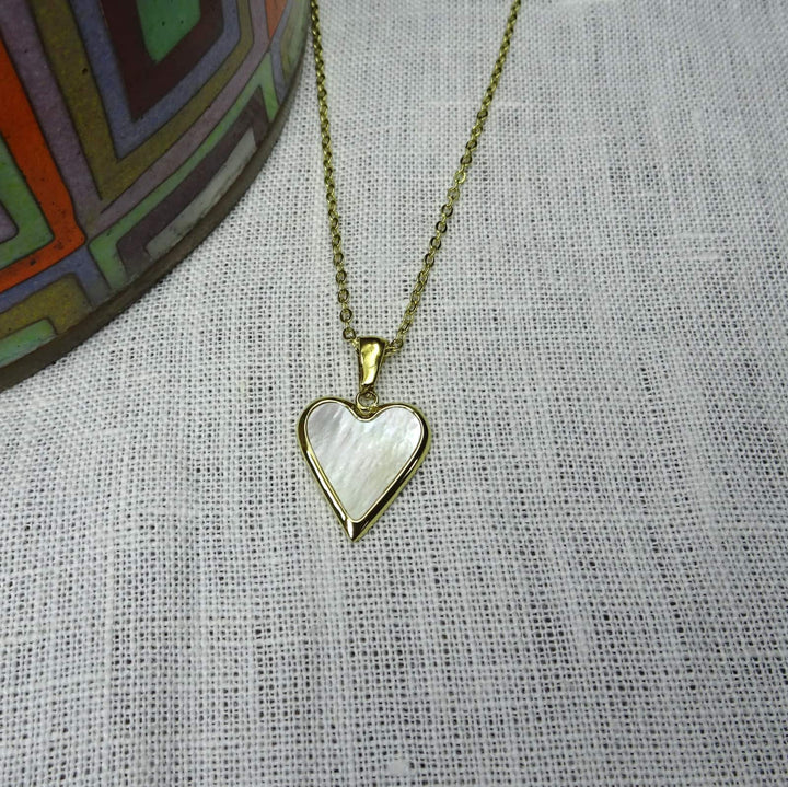 YVY SHELL NECKLACE