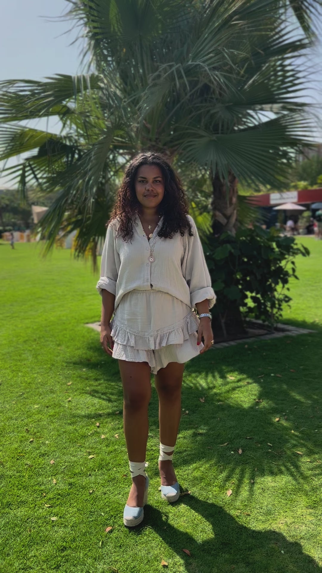 LIGHT BEIGE COTTON GAUZE SET MAJDOU-SHIRT&RUFFLE SKORT